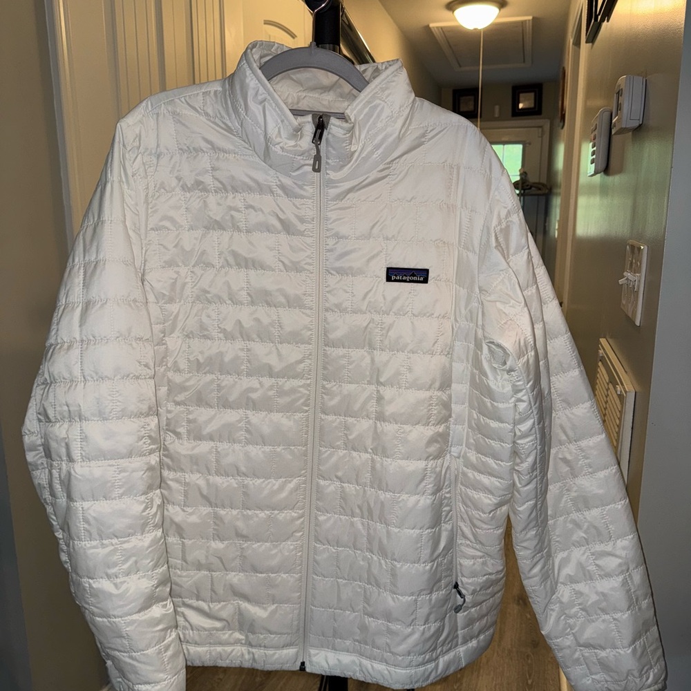 Patagonia Light Cream Quilted Jacket